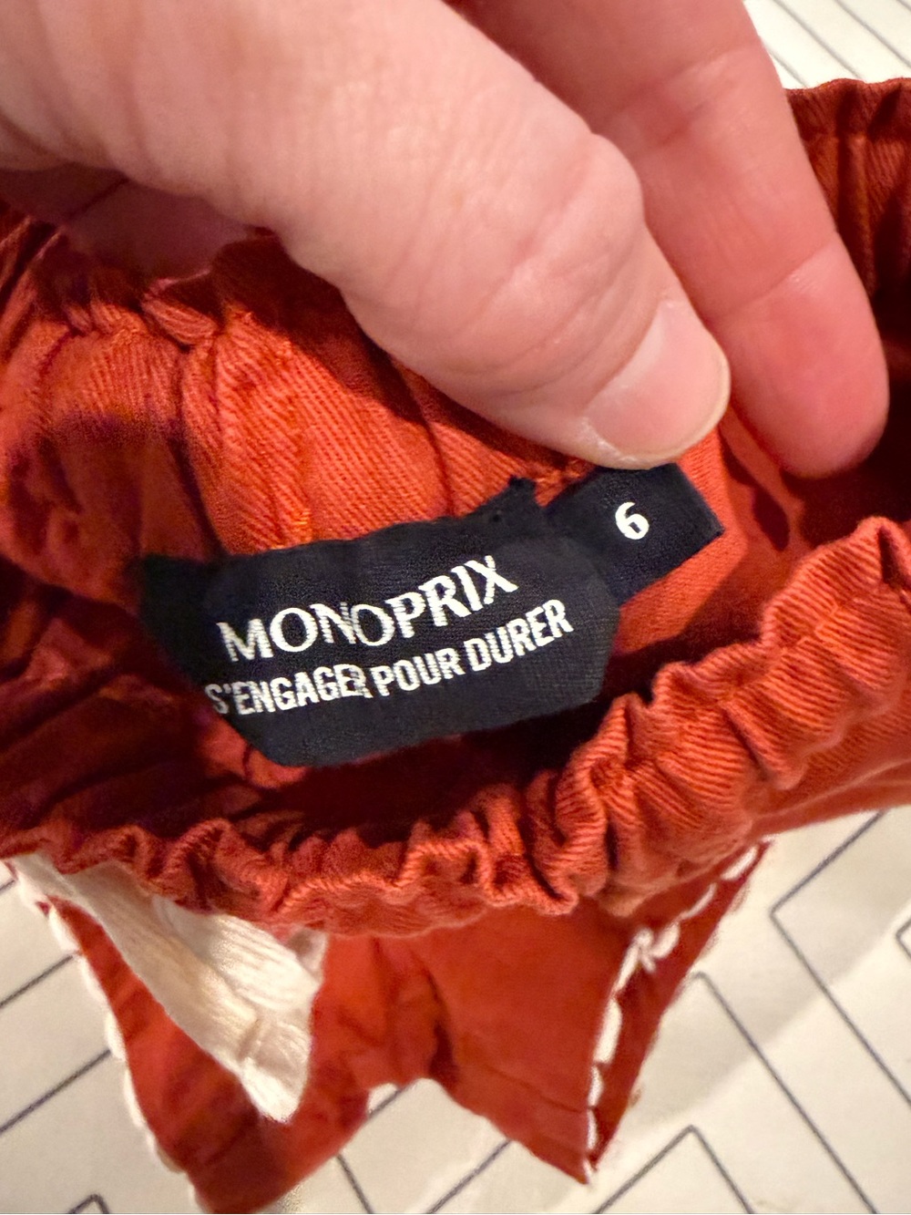 Monoprix Rust Shorts - Picture 7 of 12